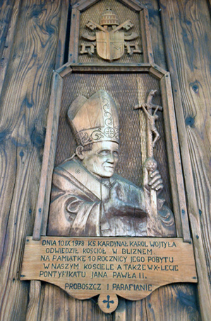 Le pape Jean-Paul II avait l'habitude de se reccueillir à Blizne - © D. Raynal Le pape Jean-Paul II avait l'habitude de se reccueillir à Blizne - © D. Raynal