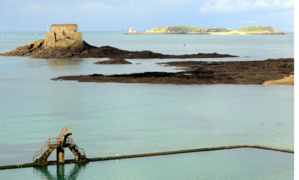 Locaboat chez les Bretons Locaboat chez les Bretons