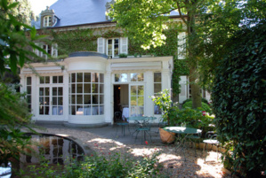 La demeure familiale d'Ollivier Roellinger est devenue le sanctuaire où il a créé ses plus belles compositions d’épices. - © D. Raynal La demeure familiale d'Ollivier Roellinger est devenue le sanctuaire où il a créé ses plus belles compositions d’épices. - © D. Raynal