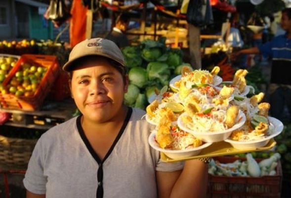 Le Vigoron est un plat typique est né dans la ville de Grenade au Nicaragua. Crédit photo D.R.