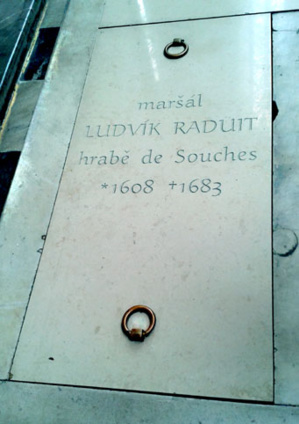 Tombe de Jean Louis Raduit de Souches en l'Eglise  Saint-Pierre et Paul de Brno - © H. Gouleret Tombe de Jean Louis Raduit de Souches en l'Eglise  Saint-Pierre et Paul de Brno - © H. Gouleret