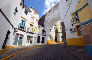 Elves (Alentejo) - © D. Raynal Elves (Alentejo) - © D. Raynal