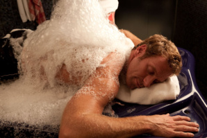 Massage à la brosse - © CassiopeiaTherme Massage à la brosse - © CassiopeiaTherme