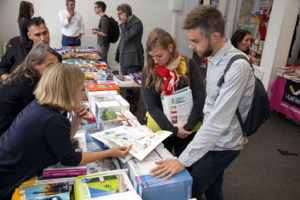 Véritable événement dans l’événement, le salon du livre Amerigo Vespucci est la plus grande librairie de géographie en France pendant trois jours© FIG Véritable événement dans l’événement, le salon du livre Amerigo Vespucci est la plus grande librairie de géographie en France pendant trois jours© FIG