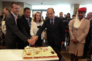 Emirates inaugure son premier salon rénové à Roissy CDG