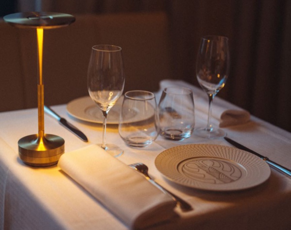 Premier dîner par Jean Imbert au Plaza Athénée