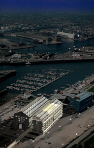 Dunkerque ouvre le FRAC Nord-Pas-de-Calais Dunkerque ouvre le FRAC Nord-Pas-de-Calais