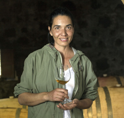 Victoria Torres, succéde à 5 générations d’hommes au domaine Matías et Torres à La Palma - © Tato Goncalves Victoria Torres, succéde à 5 générations d’hommes au domaine Matías et Torres à La Palma - © Tato Goncalves
