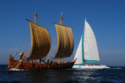 Modernité et tradition se cotoient naturellement dans le Sultanat© Oman Sail Modernité et tradition se cotoient naturellement dans le Sultanat© Oman Sail
