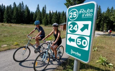 Halte fraîcheur cet été dans Les Montagnes du Jura Halte fraîcheur cet été dans Les Montagnes du Jura