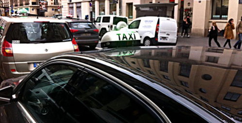 Taxiloc Airport facilite les transferts vers l'aéroport