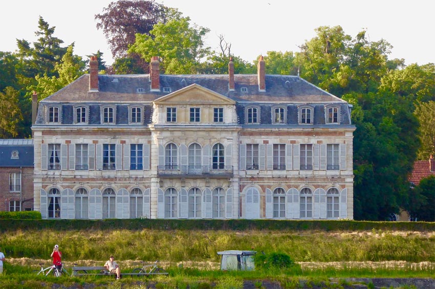 Belles demeures de bord de Seine entre Rouen et la mer - @ Catherine Gary. Belles demeures de bord de Seine entre Rouen et la mer - @ Catherine Gary.