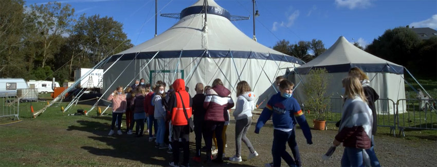 Le théâtre, le cirque, la musique, et les chevaux - © DR