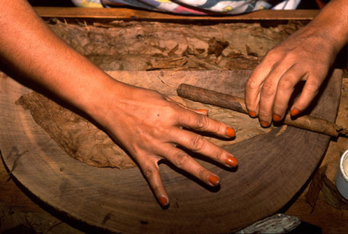Cigares hechos a mano - © O.T. République Dominicaine