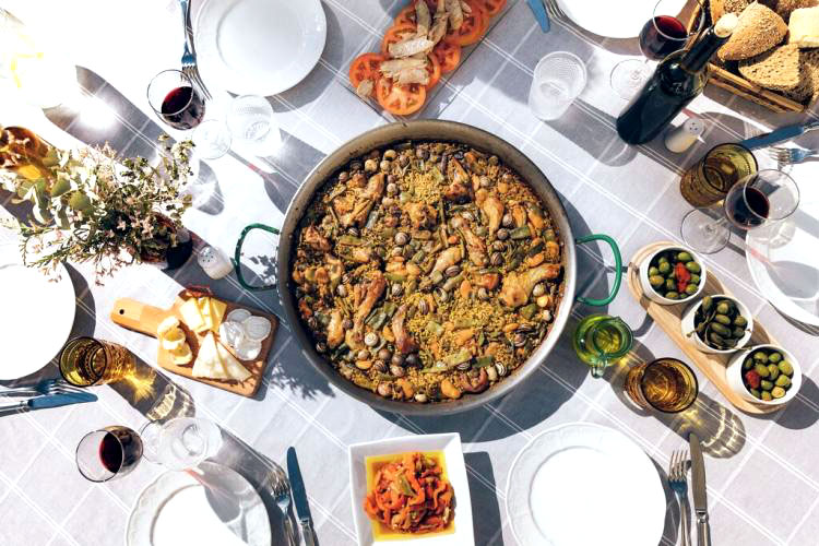 Valencia : 12 chefs aux fourneaux pour le trophée du World Paella Day