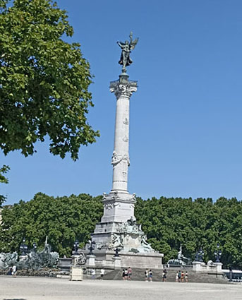 Monument aux Girondins place des Quinconces - © Hubert Gouleret Monument aux Girondins place des Quinconces - © Hubert Gouleret