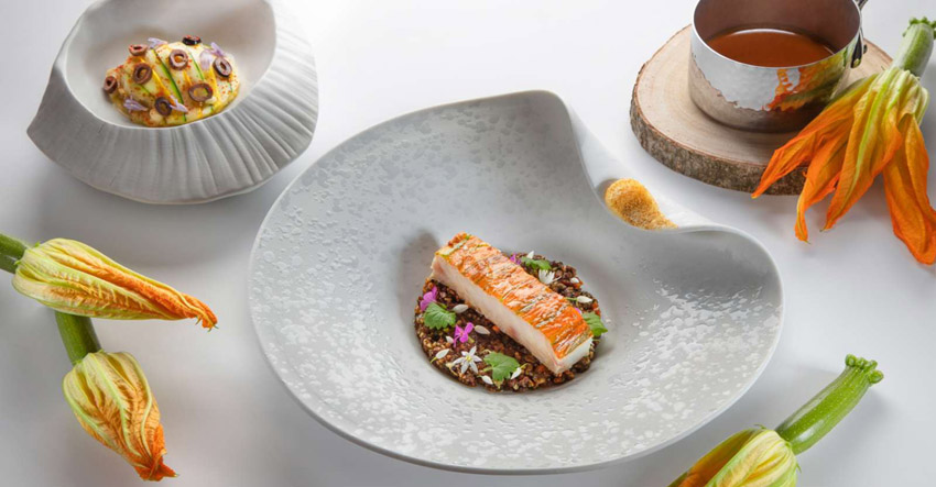 Restaurant Notes - © Notes Restaurant Notes - © Notes