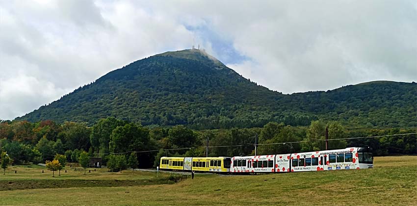 Le Panoramique des Dômes - © Hubert Gouleret