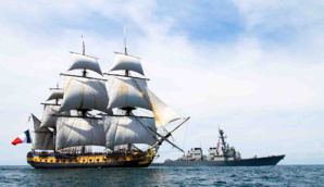 L’Hermione a rendez-vous avec l’Histoire à Yorktown L’Hermione a rendez-vous avec l’Histoire à Yorktown