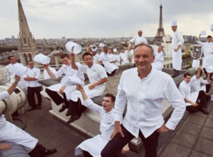 christian Le Squer et sa brigade - © FS George V christian Le Squer et sa brigade - © FS George V