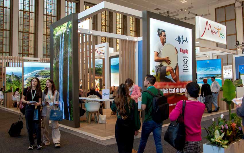 Stand de l’île Maurice et l’île Rodrigues - © Joey Nicles Modeste Stand de l’île Maurice et l’île Rodrigues - © Joey Nicles Modeste