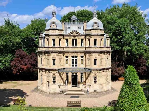 Le Château de Monte-Cristo - © Catherine Gary Le Château de Monte-Cristo - © Catherine Gary