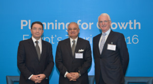Taleb Rifai SG de l'OMT - Hicham Zaazou, Ministre du Tourisme - Gerald Lawless, Dubaï Holding