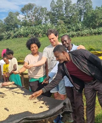 © Artisans du Monde