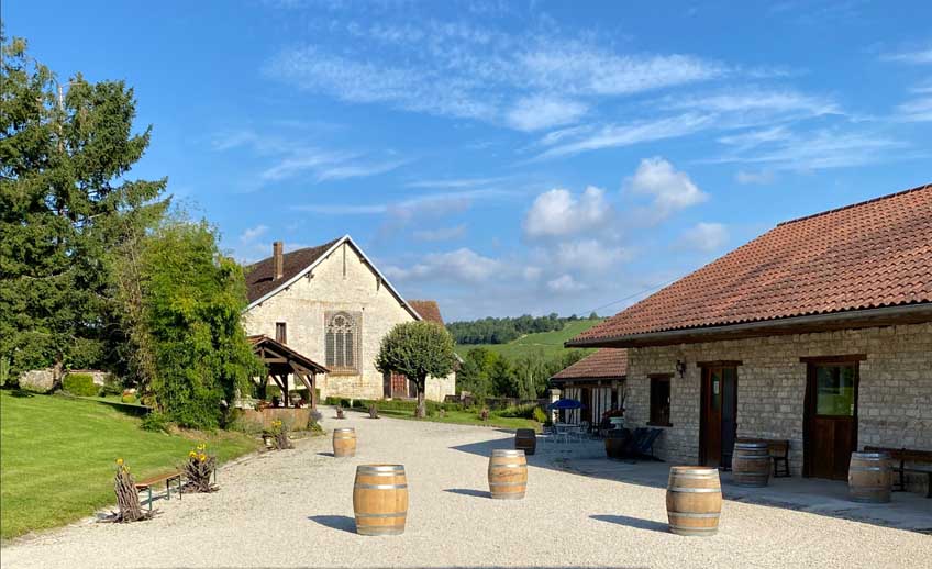 Cellier aux Moines - © Champagne Monial