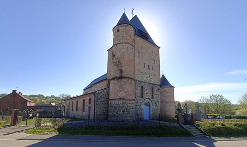 Église fortifiée Sainte-Benoîte de Lerzy - © Hubert Gouleret Église fortifiée Sainte-Benoîte de Lerzy - © Hubert Gouleret