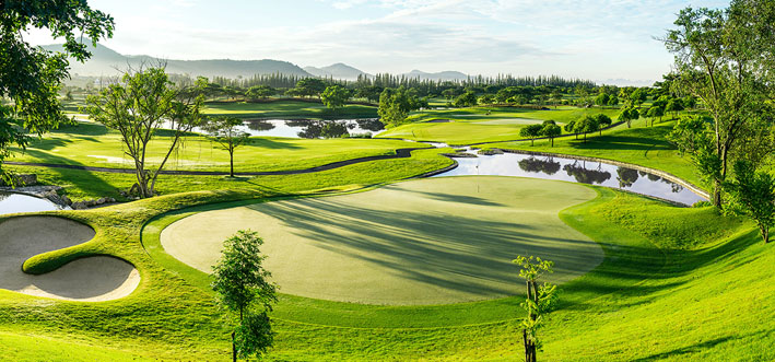 Le magnifique golf de Black Montains dans la région de Hua Hin. Crédit photo D.R.