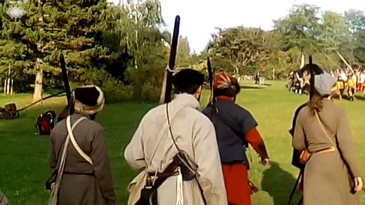 Défilé des vaincus suivis des vainqueurs - © H. Gouleret Défilé des vaincus suivis des vainqueurs - © H. Gouleret