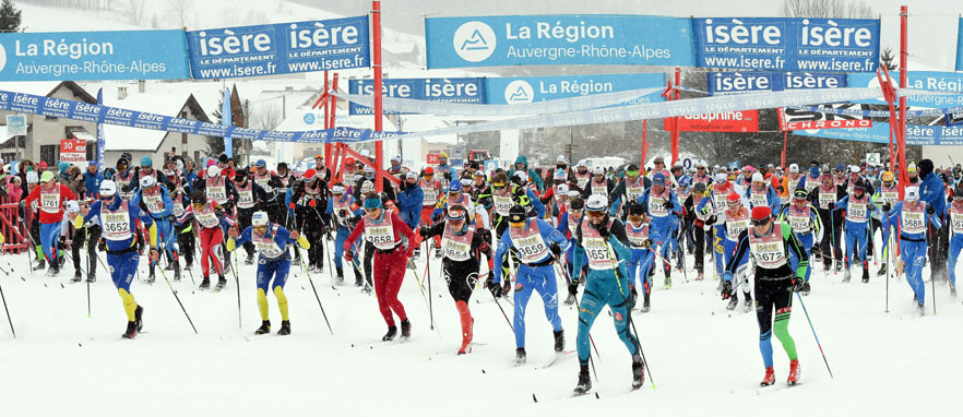 Départ des 45 km de la Foulée Blanche 2018 - © Au fil des lumières