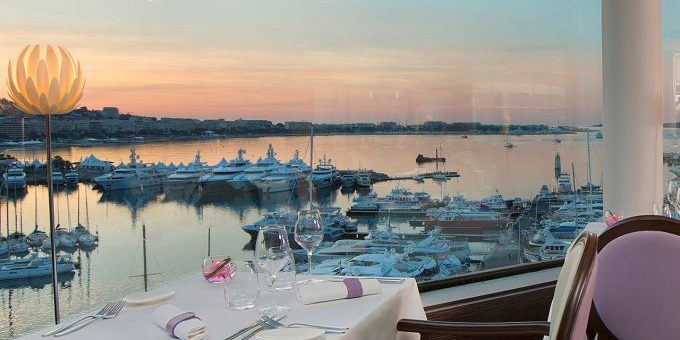 Restaurant Radison Blue - Cannes - © D.R.