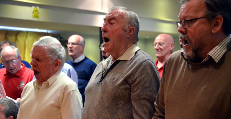 Le chant puissant et émouvant des chœurs d’hommes - © D. Raynal