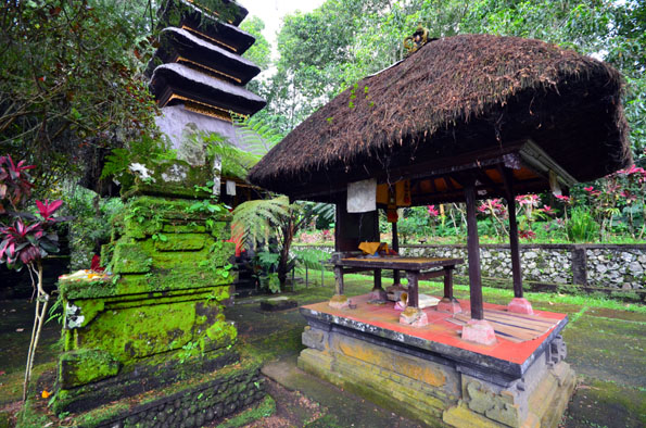 Temple à Ubud (Bali) - © D. Raynal
