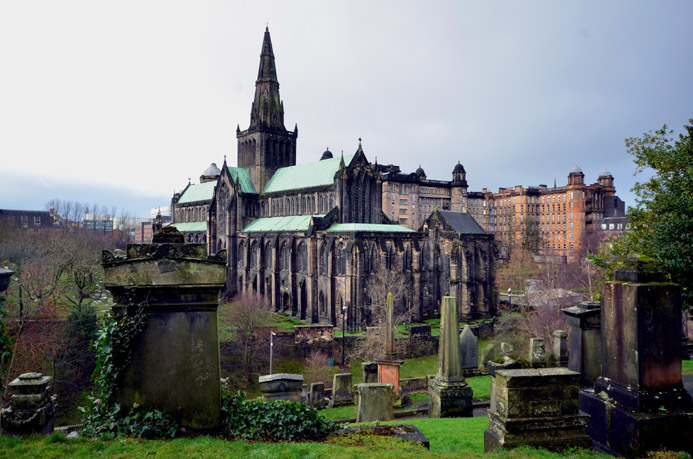 La cathédrale Saint-Mungo vue depuis la Necropole - © D. Raynal