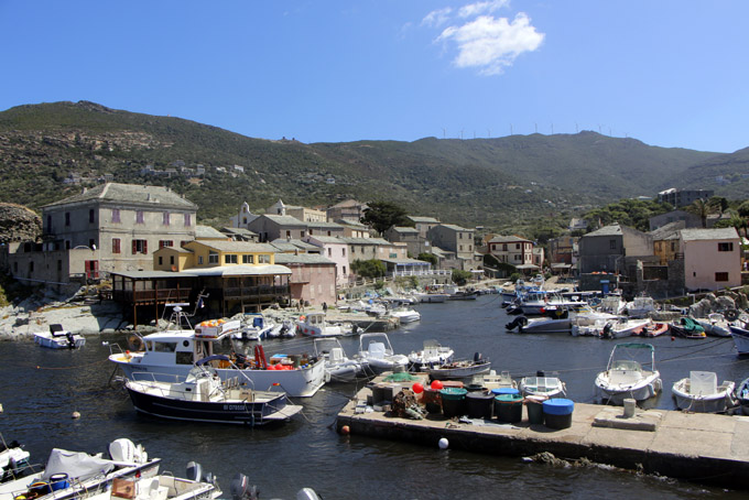 Port langoustier de Centuri dans le cap Corse - © David Raynal
