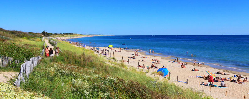 Une plage de l'île de Ré - © OT Île de Ré