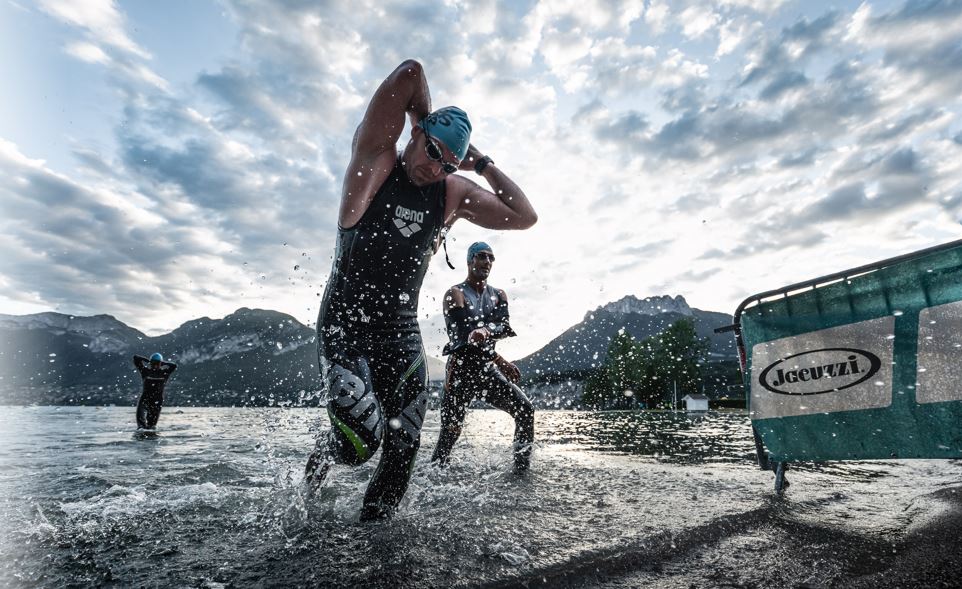 Départ rafraîchissant dans les eaux du lac - © Clément-Hudry