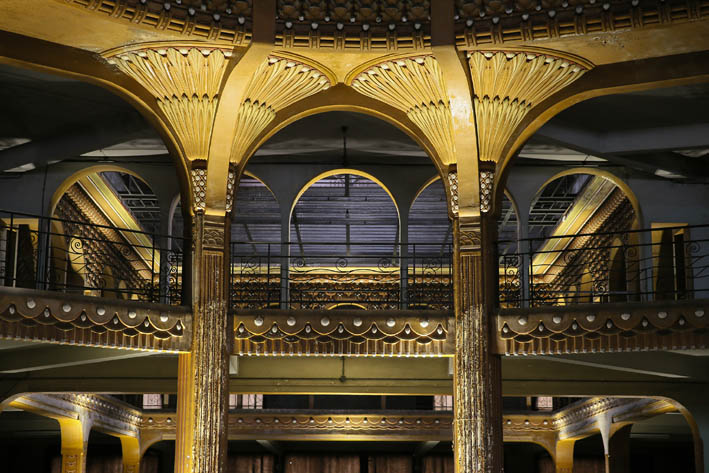 Une salle Intérieure du magasin Mononprix - © Marie Lincourt