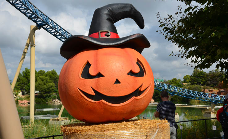 PortAventura World Parks & Resort sur la Costa Daurada en Espagne, célébre sa 22ème édition d’Halloween, la plus longue de toute son histoire © David Raynal PortAventura World Parks & Resort sur la Costa Daurada en Espagne, célébre sa 22ème édition d’Halloween, la plus longue de toute son histoire © David Raynal