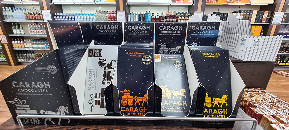 Sur l'île de Sark, la chocolaterie Caragh utilise depuis sa création il y a plus de vingt ans, le lait onctueux et la crème épaisse des vaches qui paissent dans les champs en bordure de la lande @ David Raynal