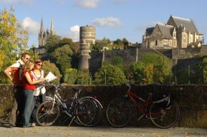 Œnotourisme et gastronomie dans les Châteaux de la Loire