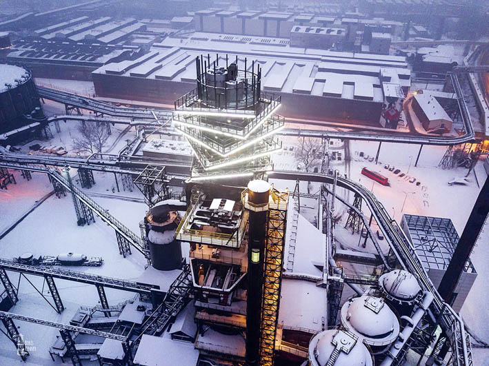 Point culminant et spectaculaire de la visite, ce symbole vertical de la production métallurgique porte aujourd’hui le nom de tour Bolt (Bolt Tower) © Boris Renner.