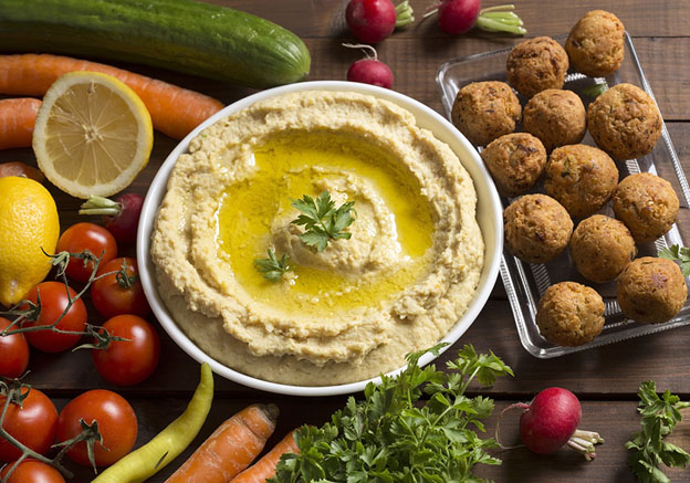 Les mezzés de la cuisine israélienne  © Office de tourisme (OT) Israël. Les mezzés de la cuisine israélienne  © Office de tourisme (OT) Israël.