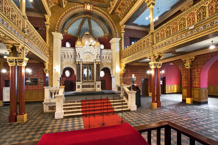 Interieur de la synagogue réformée Tempel  et son décor mauresque(1860) - @Organisation Polonaise du Tourisme