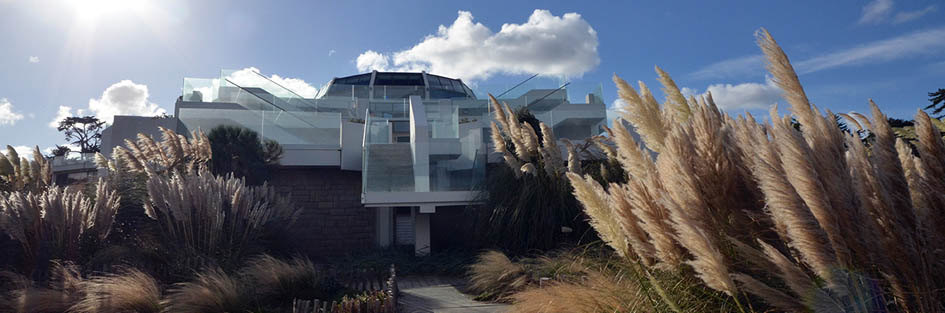 Cinq minutes d’exercice dans l’eau de mer équivalent à 25 à 30 minutes en salle. © D. Raynal Cinq minutes d’exercice dans l’eau de mer équivalent à 25 à 30 minutes en salle. © D. Raynal