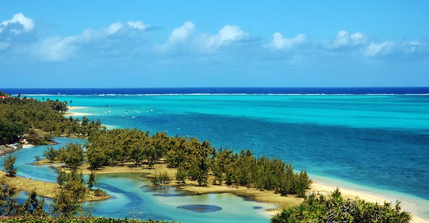 L'immence lagon et le spot de kitesurf Anse Mourouk - © DR