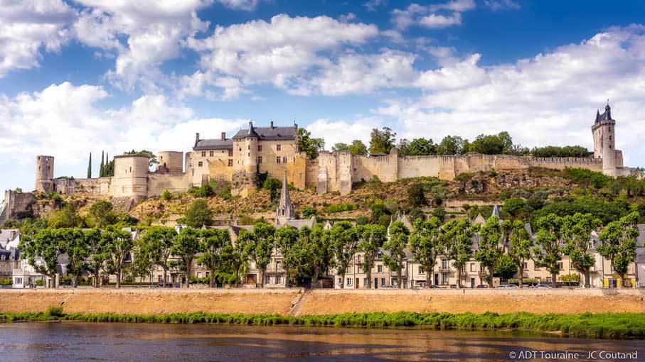 Rendez-vous inédit à Chinon, avec l’exposition « Trésors Royaux »